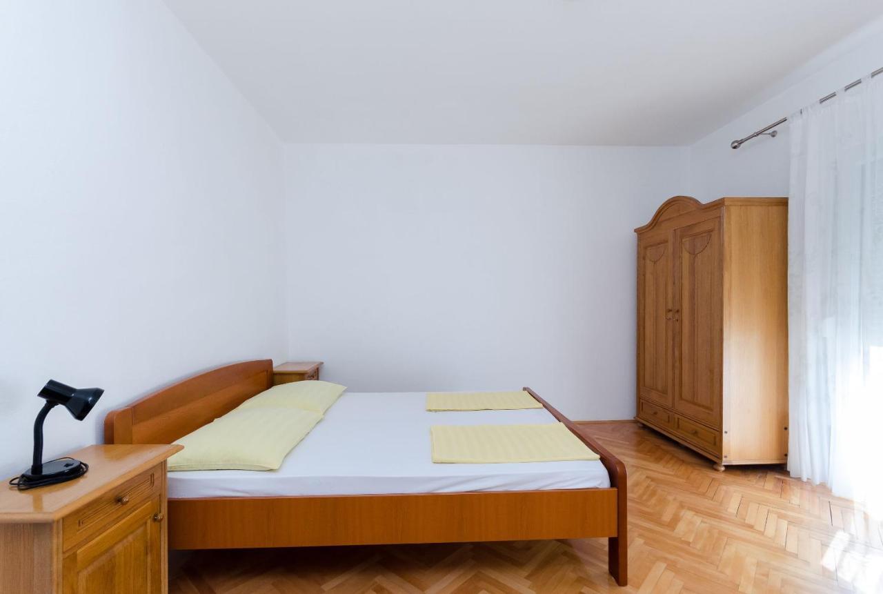 Apartments Ruza A 洛帕 外观 照片