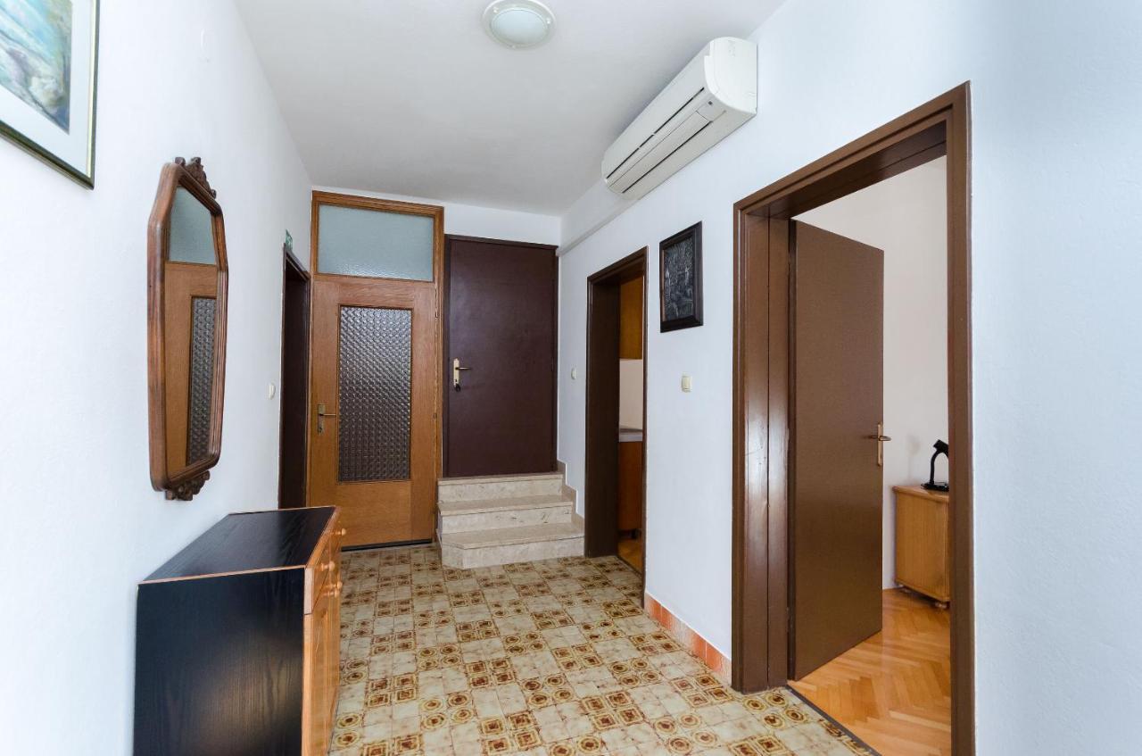 Apartments Ruza A 洛帕 外观 照片